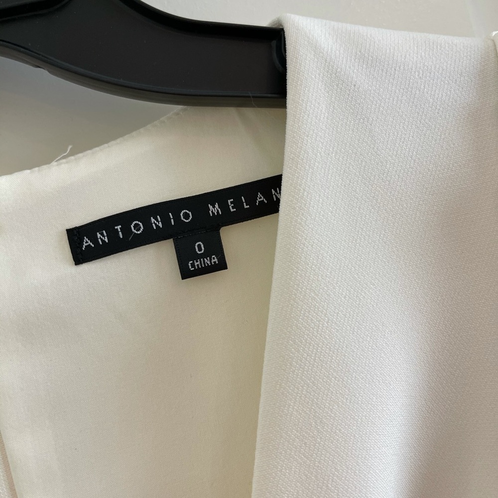 NWT Antonio melanie off white dress